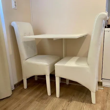 Apartamento Airport Alexandra *