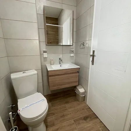 Airport Alexandra Surčin