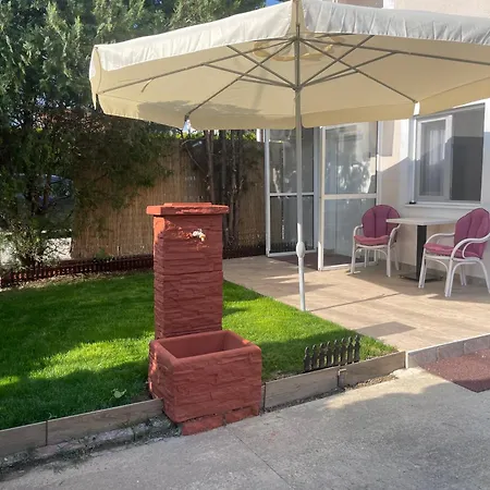 Apartamento Airport Alexandra